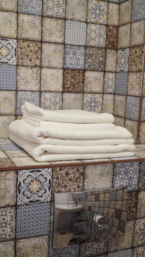 Bliss Dubova Bed & Breakfast Bagian luar foto